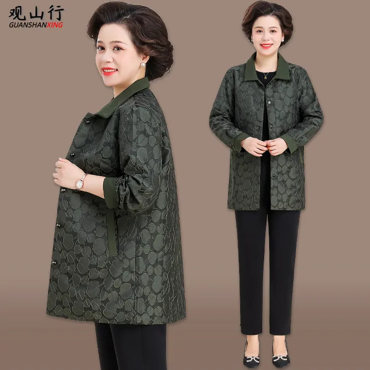 妈妈秋装外套洋气大码中年妇女春秋风衣夹克阔太太中老年人上衣服