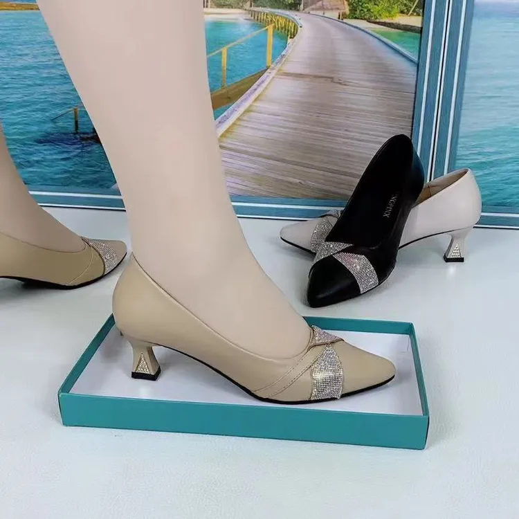 新款细跟闪钻低跟3厘米气质女单鞋舒适洋气女