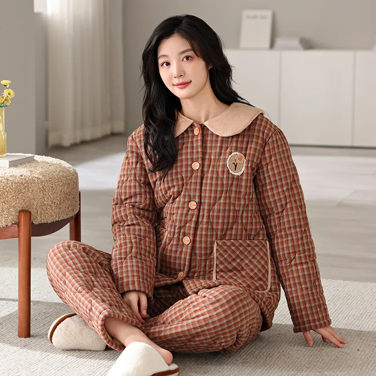 高档冬款睡衣女梭织纯棉夹棉三层加绒加厚保暖女士格子秋冬家居服