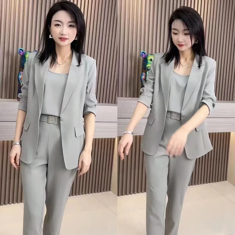 时尚高级感小西装套装女2025春秋新款女士气质职业装西服三件套