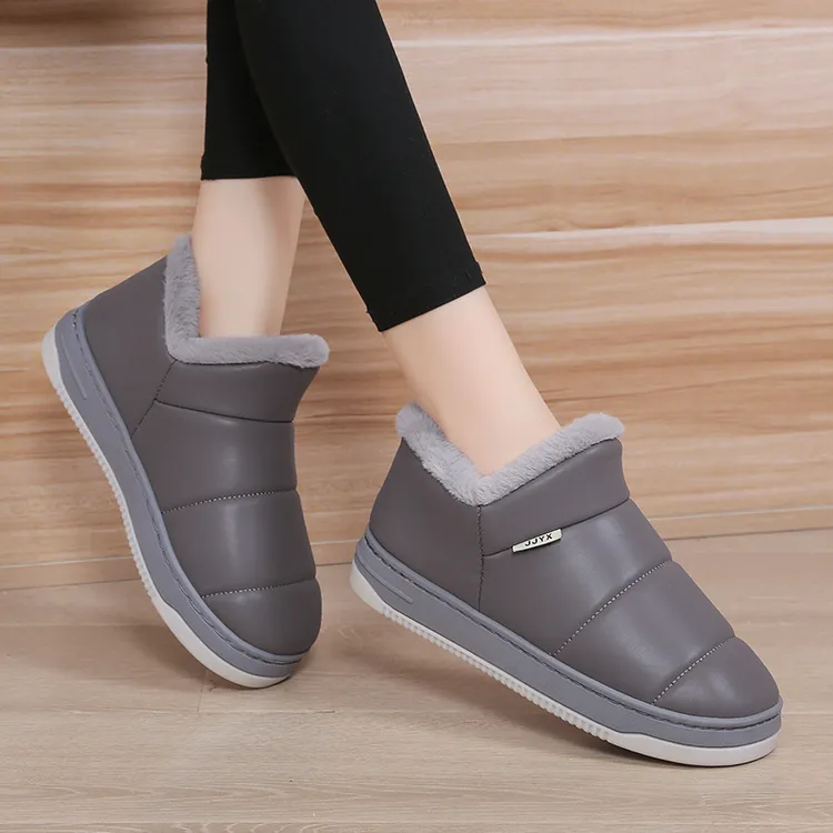皮面防水防滑棉拖鞋带后跟老人中老年居家厚底男女款外穿大码棉鞋