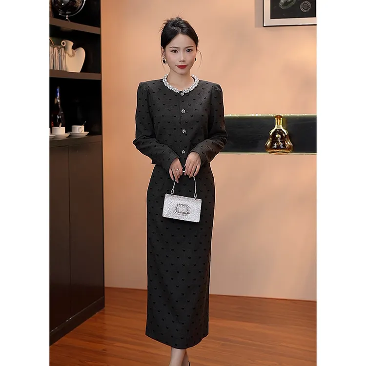 GERUIOUDIAN/格芮欧典蝴蝶结印花钉珠两件套长裙小香风西装长裙女