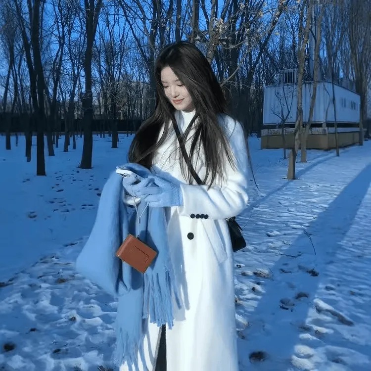 高个子网红白色呢子大衣女2024冬季加长款加厚长款毛呢外套中长款