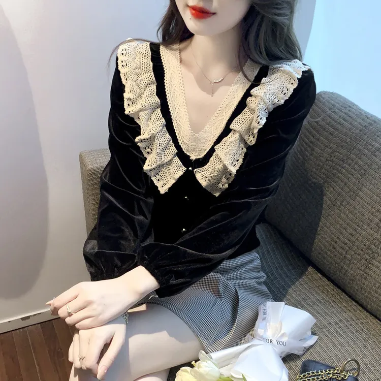 金丝绒上衣女春秋设计感蕾丝花边拼接长袖短款衬衫洋气内搭打底衫