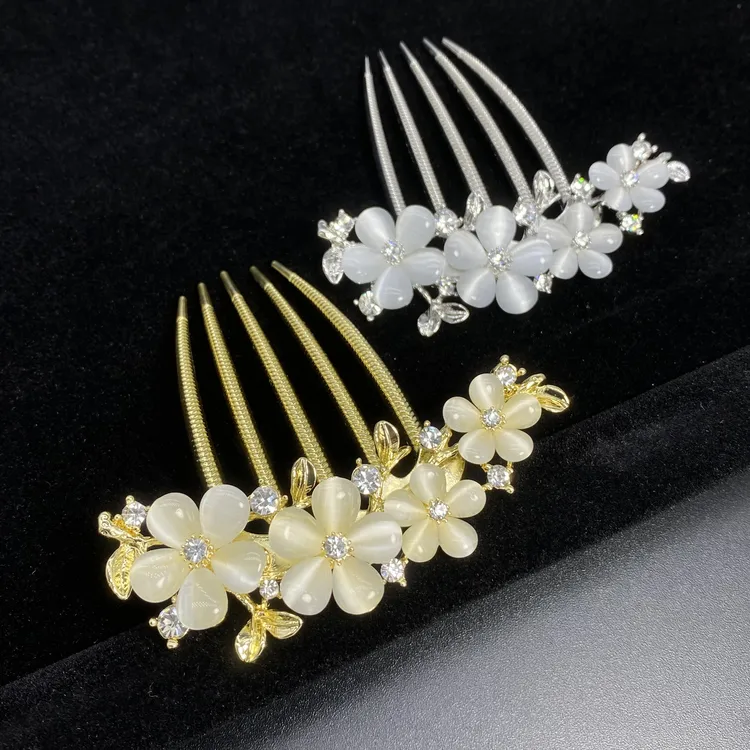 铁合金莫桑石发饰 2023新款太阳花高端猫眼石插梳