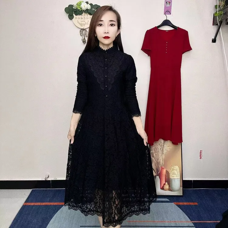 时尚秋冬新款长袖蕾丝立领中长款加绒连衣裙气质修身显瘦百搭打底