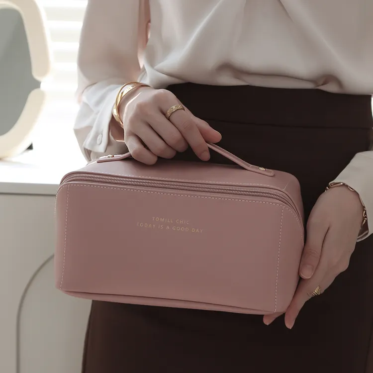 TOMILL化妆包女便携2024新款出差旅行洗漱大容量化妆品收纳包皮质