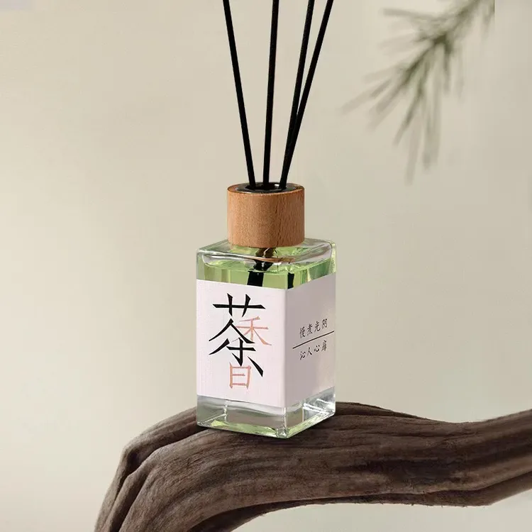 清新空气无火香薰室内香氛液体厕所家用香熏白茶摆件香氛整箱