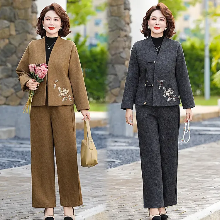 新中式妈妈呢子外套秋冬洋气中老年女士春秋套装贵夫人秋装两件套