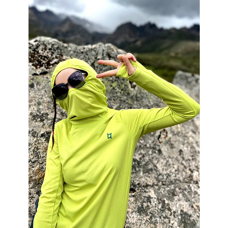 北京森林户外连帽高领护脸运动跑步健身遮阳速干透气长袖T恤女式