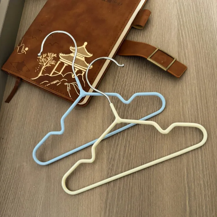 迷你宠物衣架pvc浸胶可爱宠物店专用家用汪汪喵喵的衣柜家用衣挂