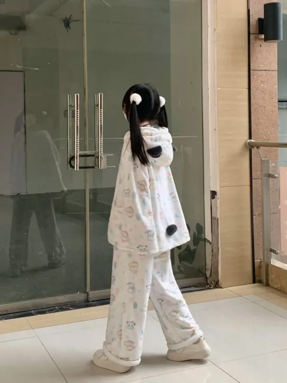 卡通可爱布丁熊连帽珊瑚绒加绒加厚秋冬季新款学生甜美家居服套装