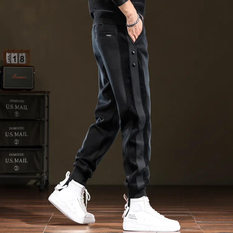 高端美式潮牌休闲裤男秋冬季宽松大码束脚运动裤黑色加绒百搭卫裤