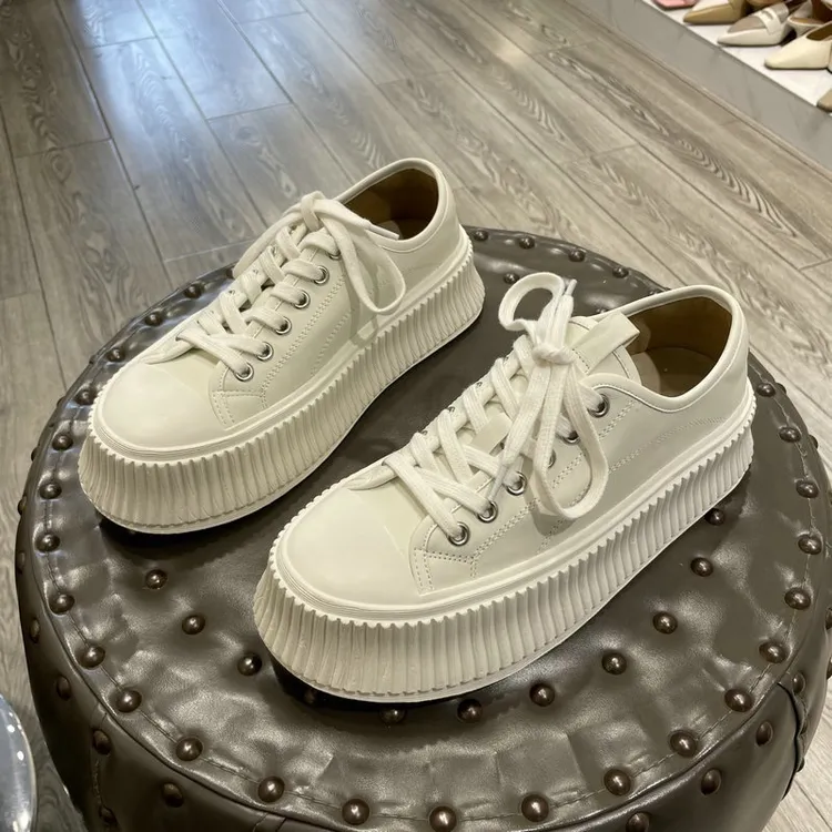 饼干鞋女真皮厚底小白鞋2025新款春季增高休闲白色百搭松糕鞋爆款