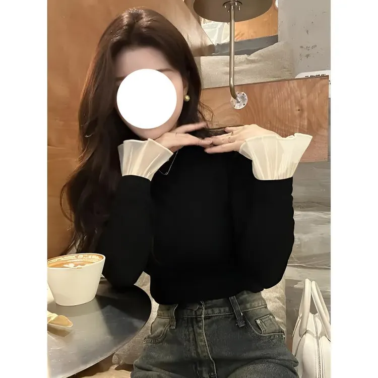 梦优莱秋冬季黑色半高领磨毛打底衫女内搭设计感显瘦喇叭袖T恤
