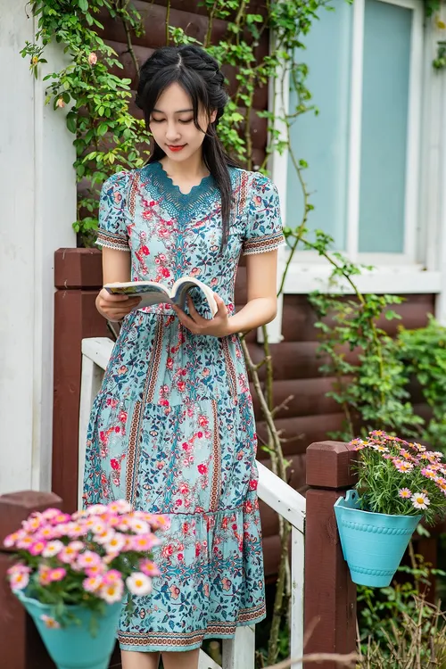 新中式国风长款修身显瘦洋气女士碎花夏季连衣裙长裙气质裙子