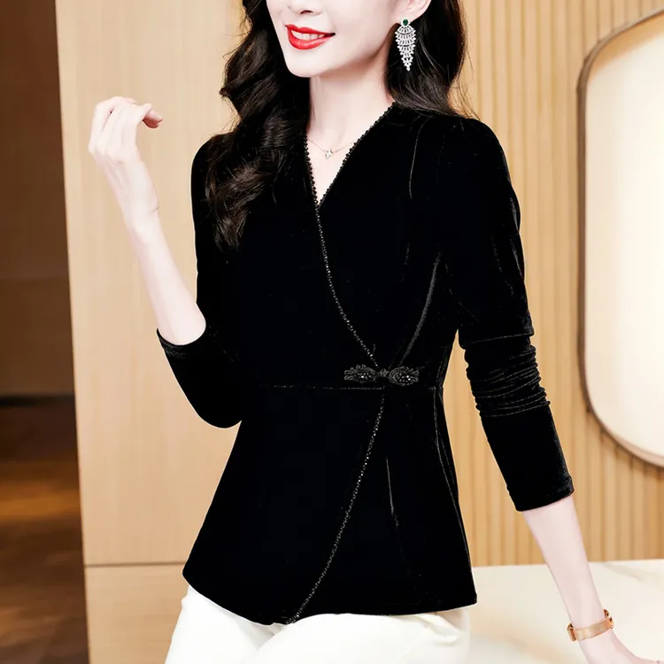 高贵洋气金丝绒T恤上衣女2023秋冬新款百搭交叉V领亮珠盘扣小衫