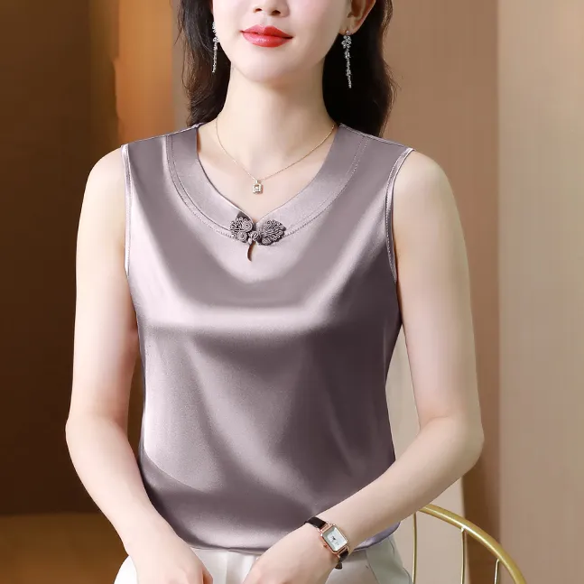 设计感盘扣吊带小背心女内搭打底衫夏季遮肉显瘦醋酸缎面无袖上衣
