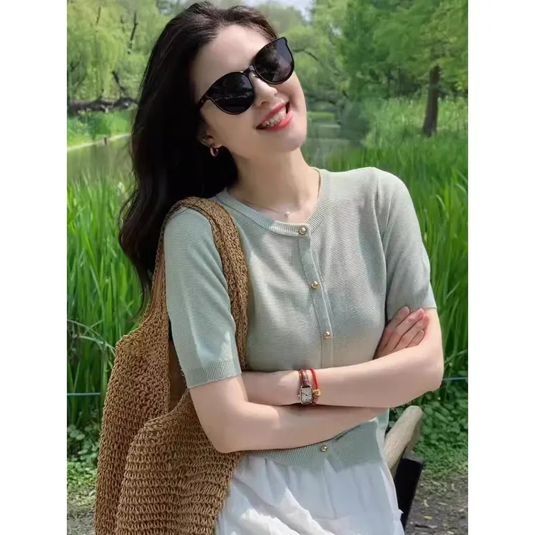 绿色圆领针织开衫短袖女夏季2024新款修身显瘦薄款冰丝短款上衣