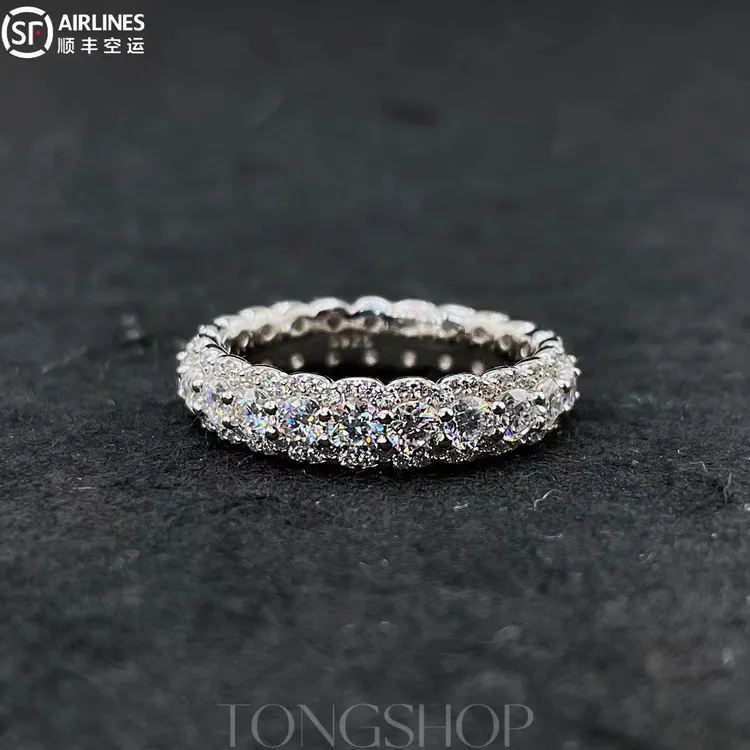 925银莫桑石戒指 TONGSHOP 925银莫桑钻冰糖戒指 满钻排钻满天星