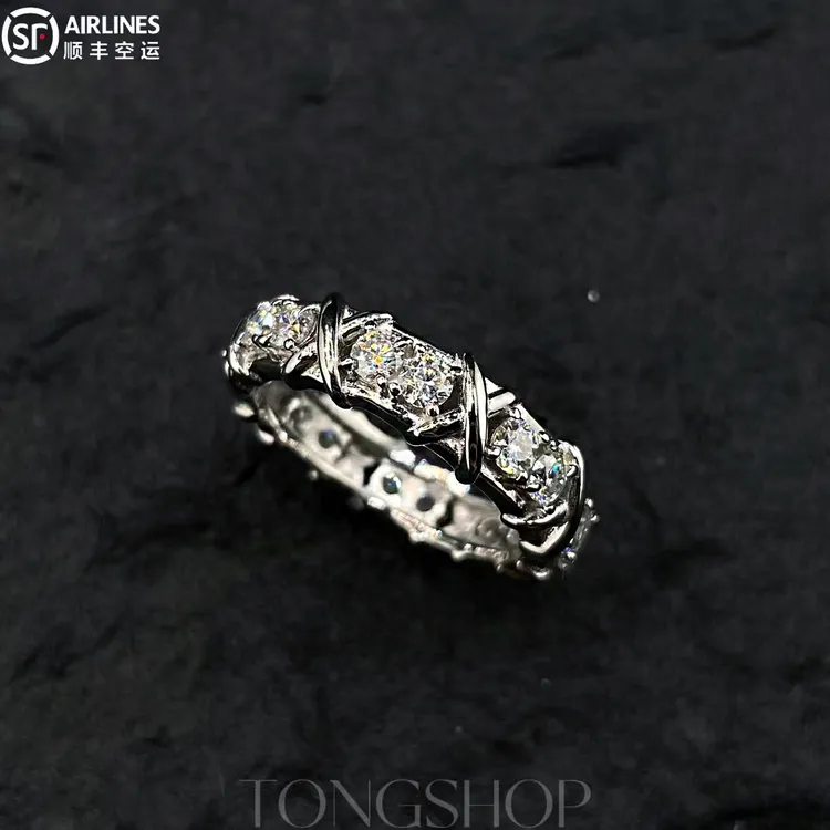 925银莫桑石戒指 TONGSHOP 925银莫桑钻 荆棘莫桑戒指 荆棘戒指