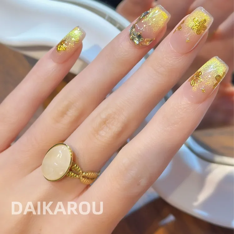 珠箔金梦 黛卡柔 预售 此度 短椭圆 中椭圆 长椭圆手工穿戴甲10片