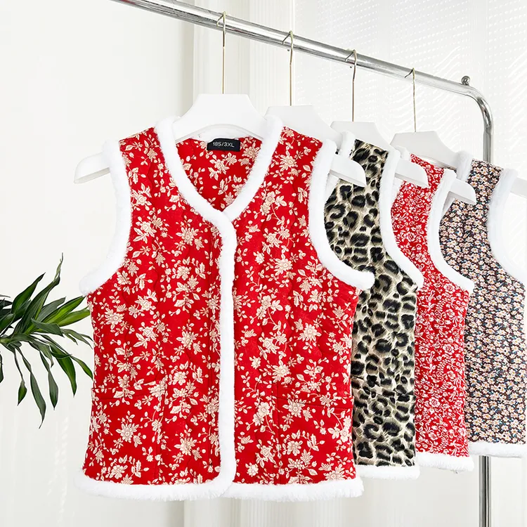 秋冬加厚新款女马甲外套拉链坎肩民族ins碎花保暖复古外搭花背心
