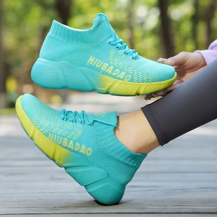 牛霸道新款曳舞广场舞鞋子软底曳步舞跳操鞋男女同款运动鞋22029