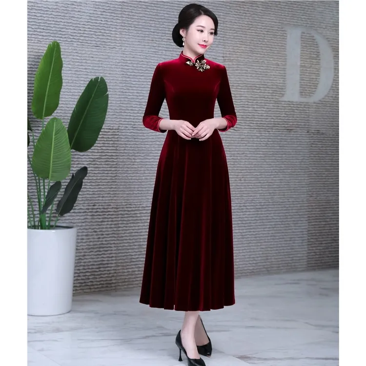 爆款秋冬2025新款改良复古韩国绒旗袍旗袍连衣裙大摆裙6XL礼服
