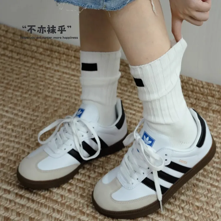  纯色复古粗线新款极简黑色缝标中筒袜男女ins潮袜网红堆堆袜舒适