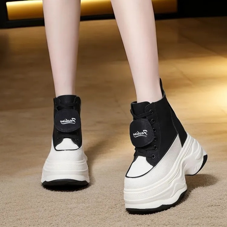 超轻12cm松糕鞋女秋季新款磨砂质感百搭小个子内增高10cm短靴ins