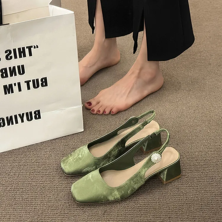 国风包头凉鞋女款夏季配裙子中粗跟单鞋显脚小2024新款新中式女鞋