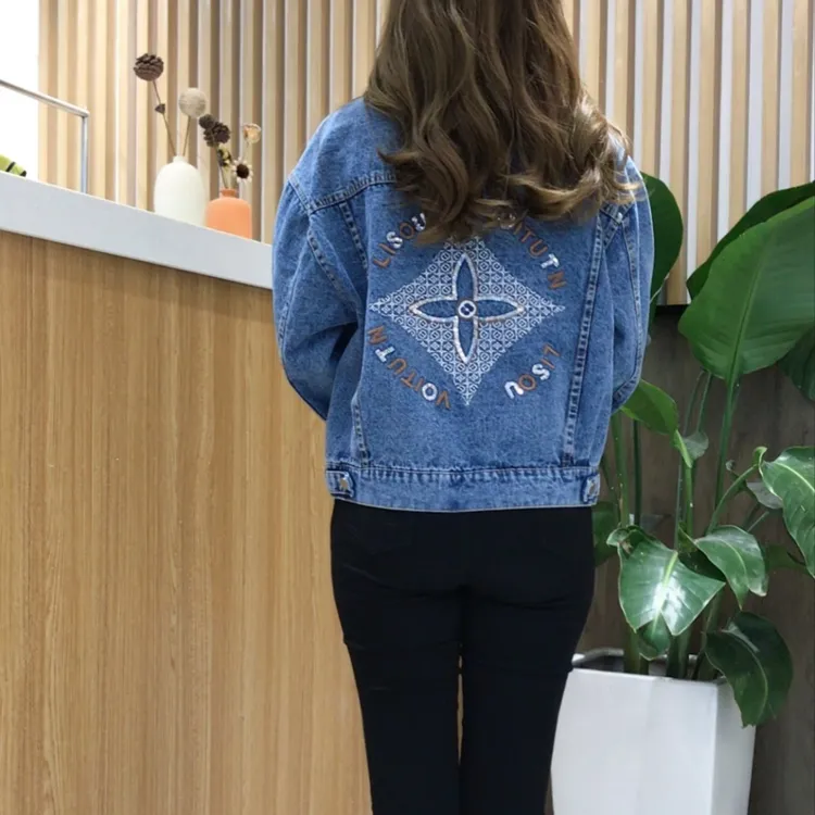 当季牛仔外套时尚百搭韩版宽松女洋气短外套上衣