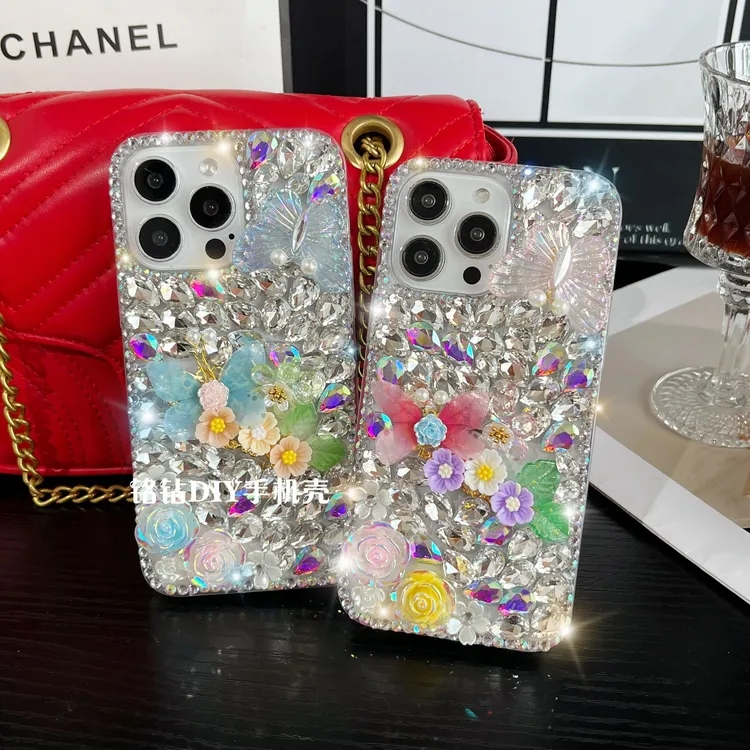 适用苹果16/华为/vivo/OPPO优雅蝶恋花满钻女款创意diy手工手机壳