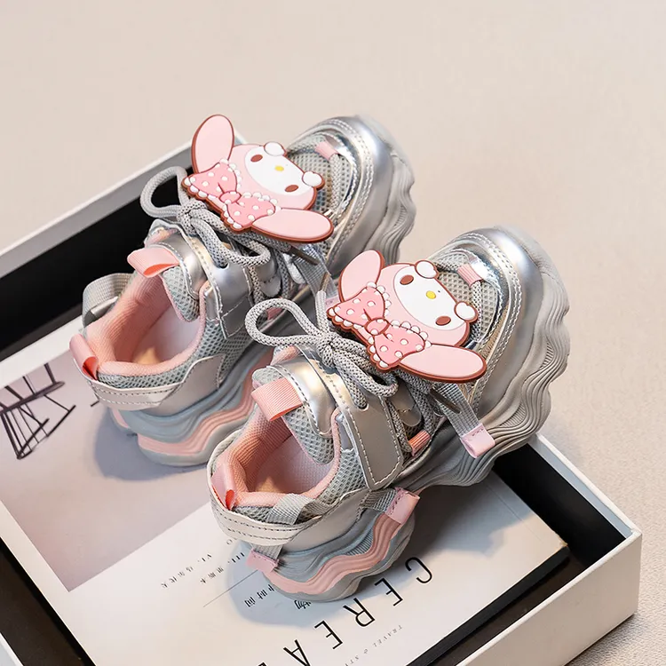 美乐蒂女童公主运动鞋春秋款2025新款儿童可爱网红老爹鞋库洛米