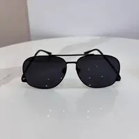 PERIDEO定制款黑色墨镜百搭经典