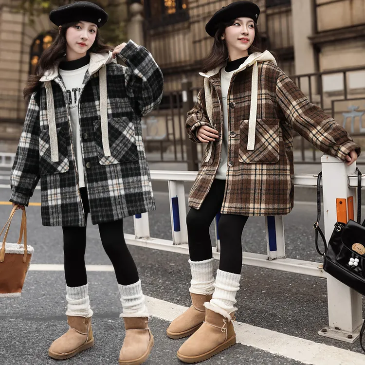 女童夹棉加厚外套冬季2024新款洋气大儿童加棉呢大衣冬装格子棉衣