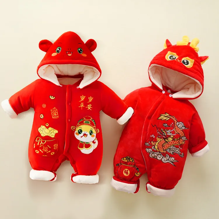 新生儿宝宝衣服哈衣婴儿外出服秋冬加厚加绒红色满月服连体衣冬季