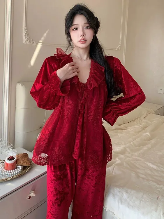 新款本命年大红色结婚金丝绒睡衣女秋冬长袖时尚三件套家居服套装