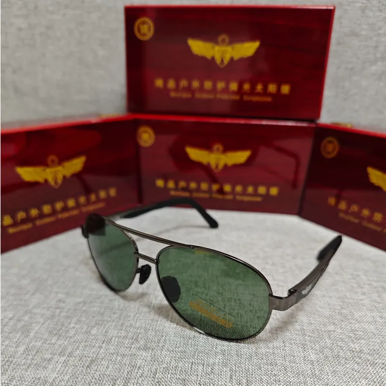 精品太阳镜开车防紫外线防蓝光登山驾驶眼镜专用偏光眼镜