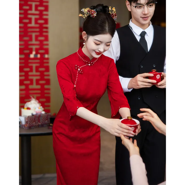 旗袍敬酒服酒红色结婚回门2025新款新中式婚服订婚小礼服裙女秋季