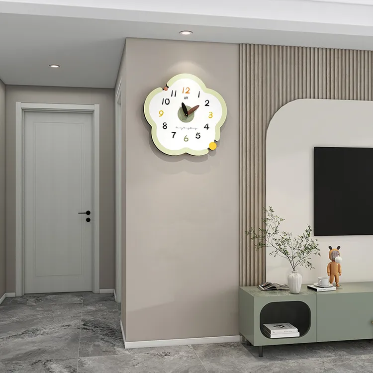 奶油风钟表挂钟客厅家用现代网红小清新创意玄关花朵装饰挂墙时钟