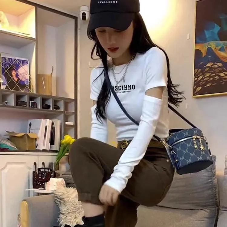 螺纹黑色半高领ins打底衫女春秋新款个性内搭洋气设计感长袖上衣T