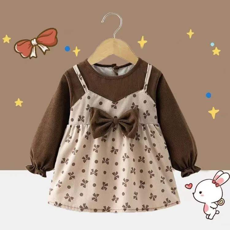 宝宝秋冬可爱碎花防水防脏女童吃饭围兜耐脏罩衣婴儿外穿反穿衣