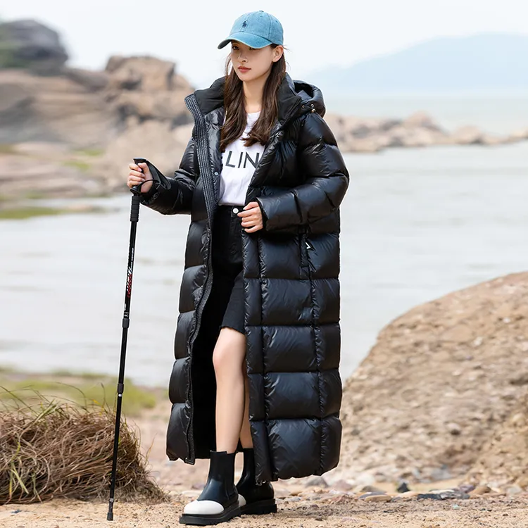 逐雅440克鹅绒95％哈尔滨户外加厚极寒连帽黑金过膝长款大码羽绒服