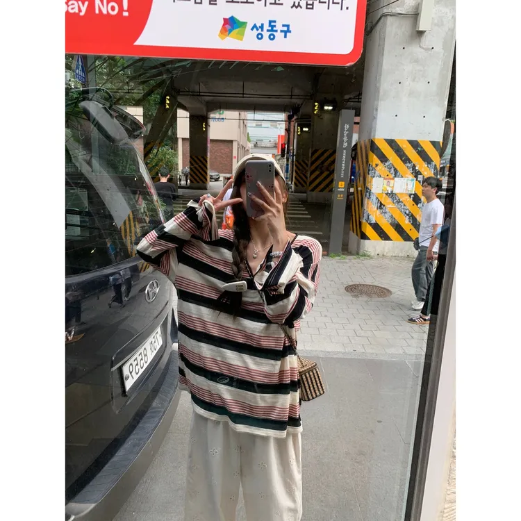 复古薄款慵懒风撞色条纹v领长袖t恤女夏季新款宽松防晒罩衫上衣