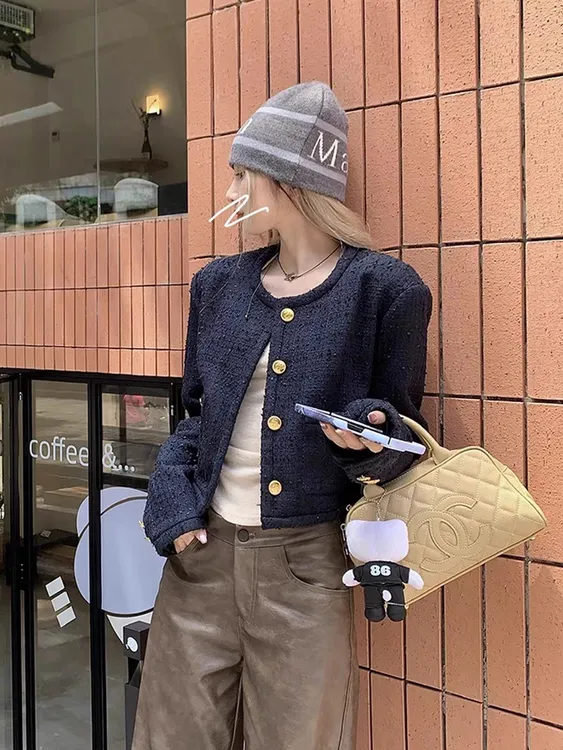 法式圆领短款小香风外套女秋冬百搭小个子气质百搭高级感粗花上衣