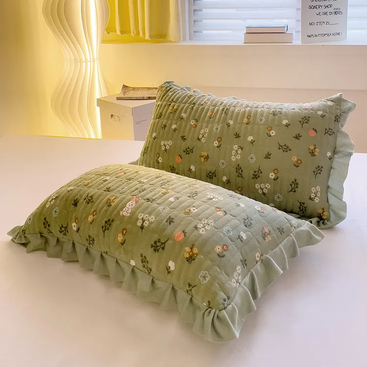 牛奶绒夹棉枕套一对花边枕头套加厚保暖水晶绒枕芯套单人单只加绒