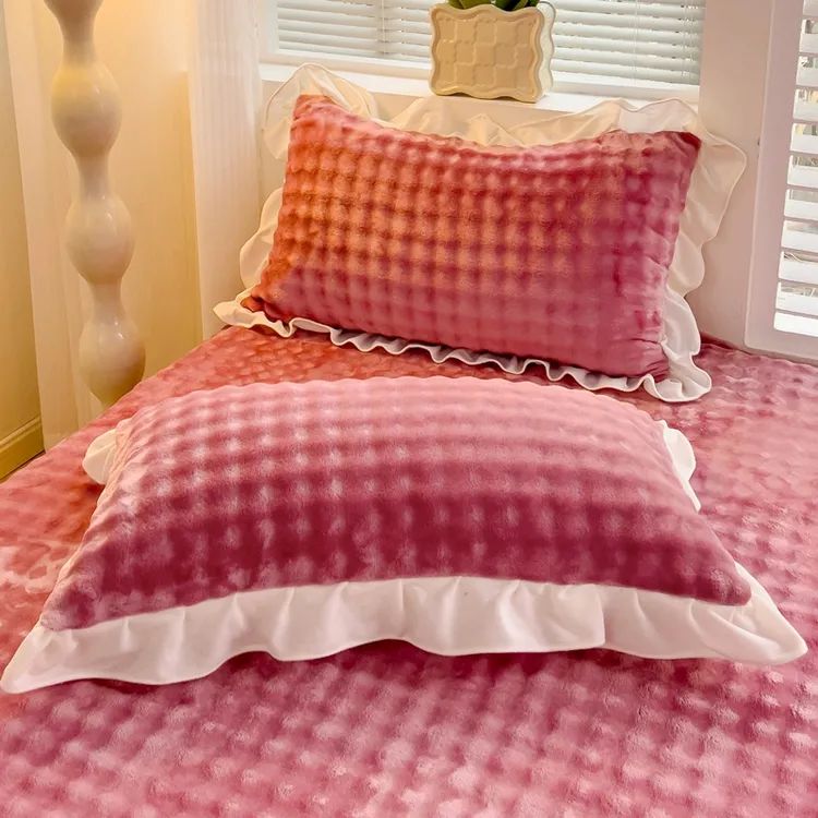 泡泡牛奶绒枕套一对装花边枕头套加厚保暖枕芯套单人单只枕皮加绒