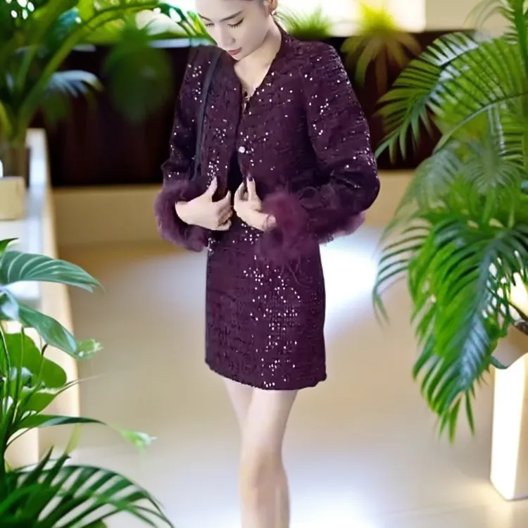 8662时尚气质百搭显瘦小香风亮片ins重工（上衣+裙子）两件套